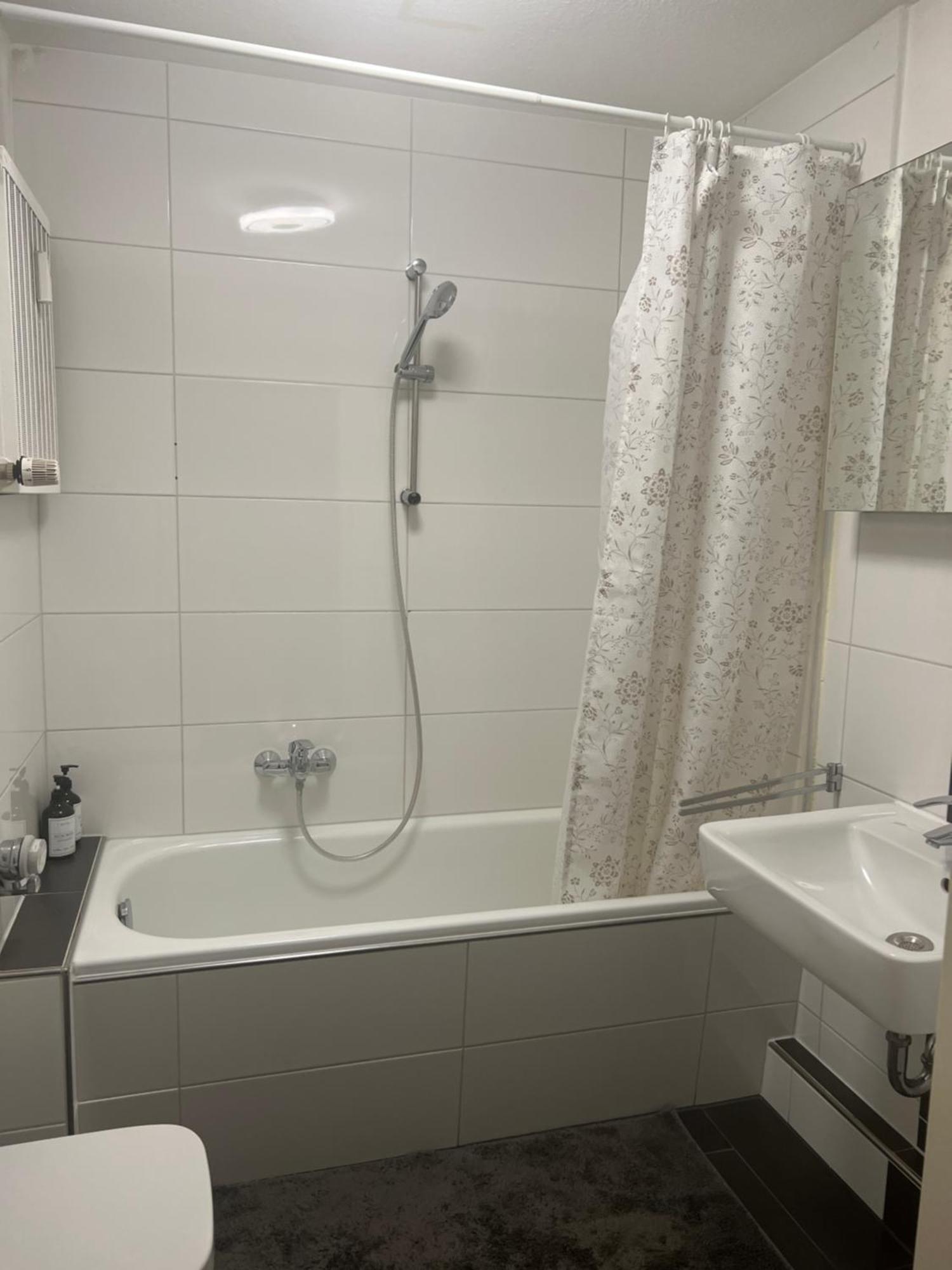 Tmj Apartment 1 Düsseldorf Kültér fotó